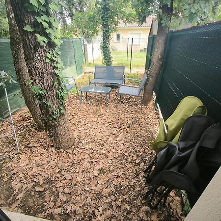 Maisonnette Avec Jardin Коломье Экстерьер фото